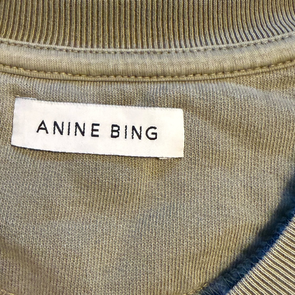 ANINE BING Khaki green Tori Sweatshirt is inspired by classic 90s athletic wear. - Picture 6 of 7